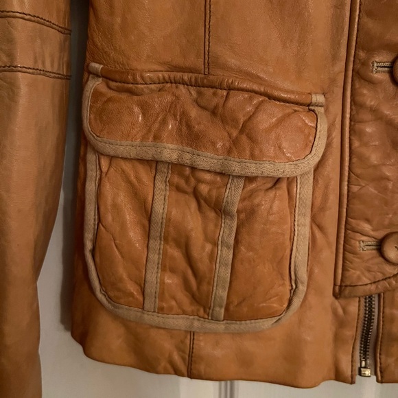 Sold. RARE GAP LEATHER Mod Jacket fully Lined. Gold Women’s Sz XS Buttery Soft. - Picture 4 of 16
